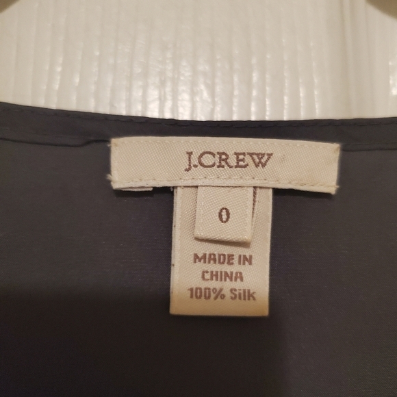 J Crew Size 0 Top Sleeveless Silk Grey Top - Picture 5 of 7